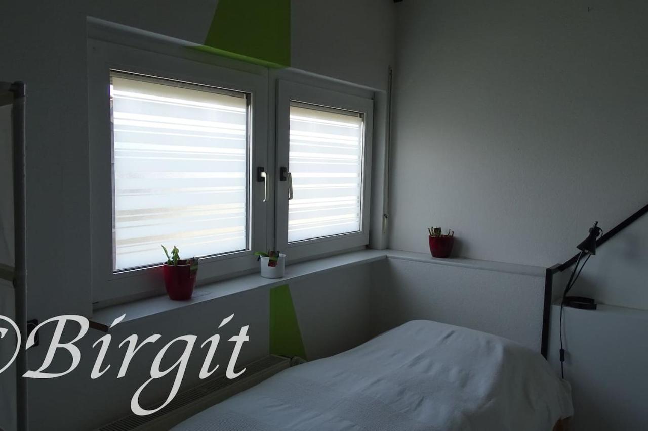 Streich Refrath, * Bergisch Gladbach
